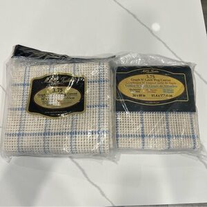 Graph N Latch Rug Canvas for crafting Set of 2